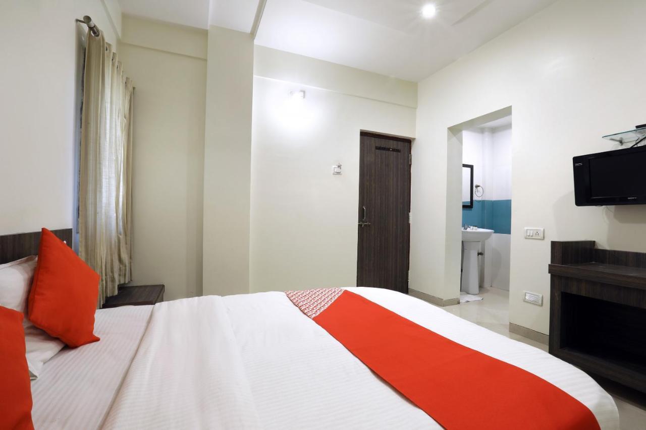 Oyo 4198 Hotel Shri Sai Murli Ширди Екстериор снимка